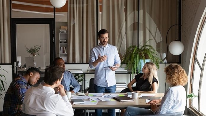 fizkes | iStock.com Certified Sustainability Experts-Program