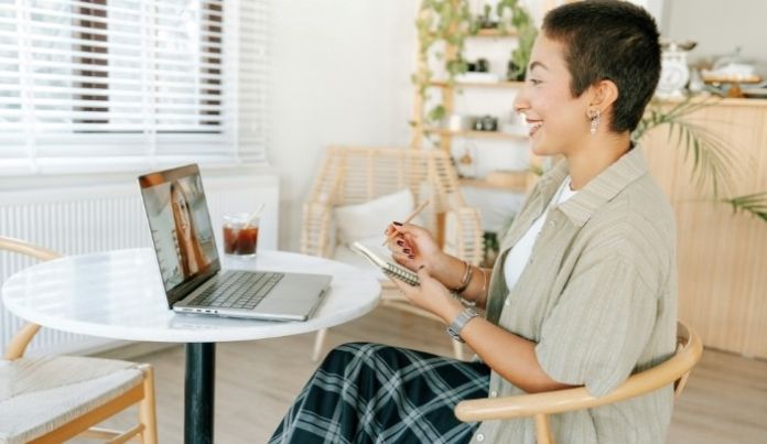 Ahmet Kurt | Unsplash.com DMVÖ: KI und digitale Rechte