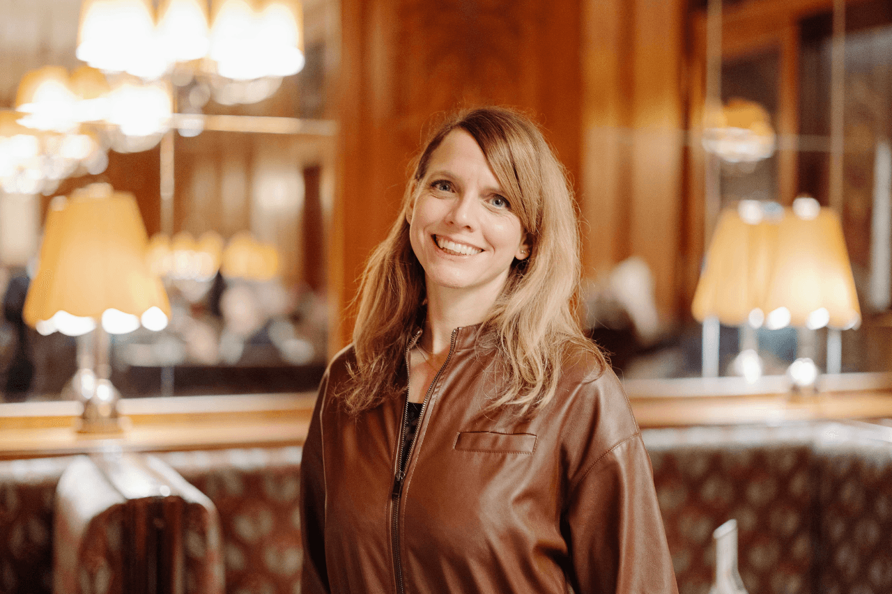 „Café Creativ“ im Café Landtmann – Irina Nalis machte Mut zur Bewältigung von Krisen